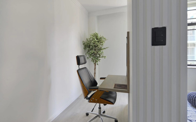 405 on Mandela Rhodes