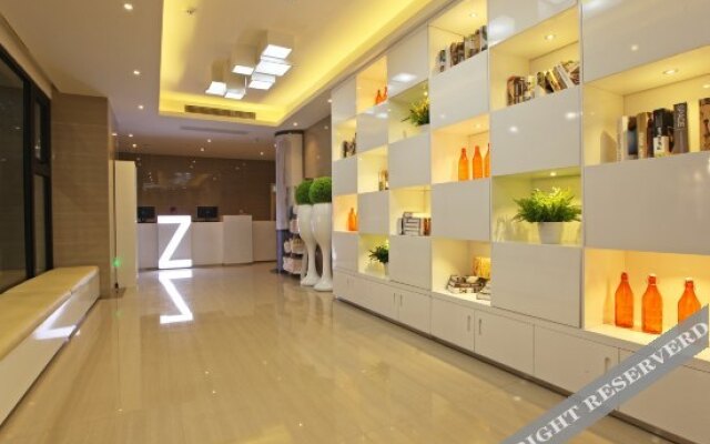 Zsmart Hotel (Nanjing Fuzimiao)