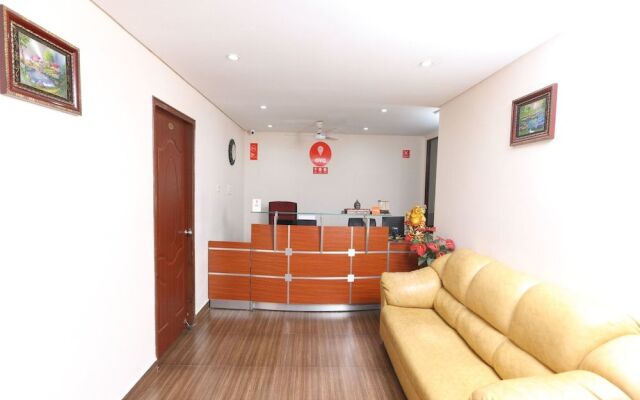 Palm tree serviced apartments