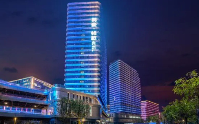 Beautiful and rich. Yizhi Hotel