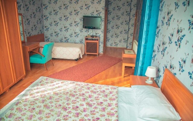 Azim Otel
