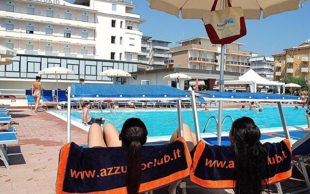 Hotel Tokio Beach con piscina e spiaggia - Lido di Savio