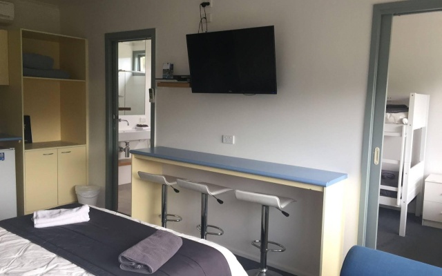 Moody's Motel – Guest Rooms – Melbourne
