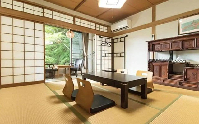 Miyajima Guest House Mikuniya