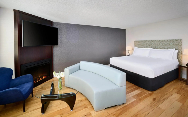 Radisson Blu Toronto Downtown