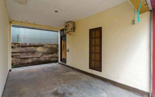 RedDoorz @ Dwipa Wisata Hotel