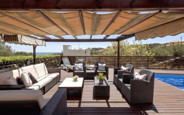 Villa California