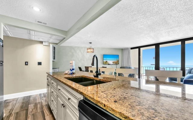 Edgewater Tower 2-608