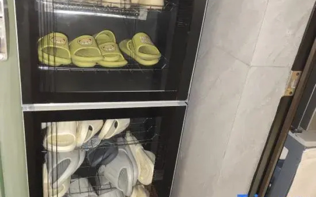 ZiYuan Lake View B&B