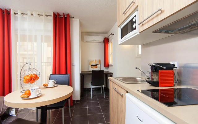 Villa Serafina Apartments