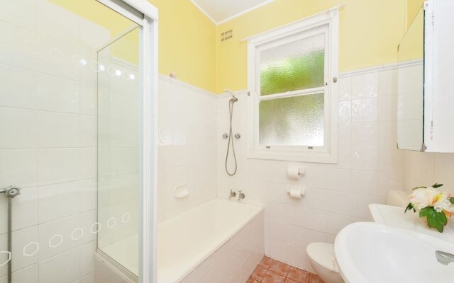 Bagnalls Beach House, 3 Burbong Street