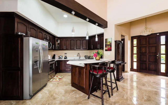 Hacienda Pinilla Vacation Rentals