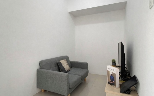Simple Look 1Br Apartment At Vittoria Residence – Guest Rooms – Jakarta