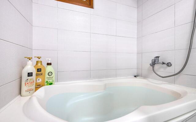 Gangneung Lohas Pension