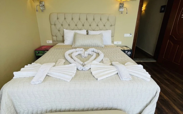 Palm Suit Butik Otel