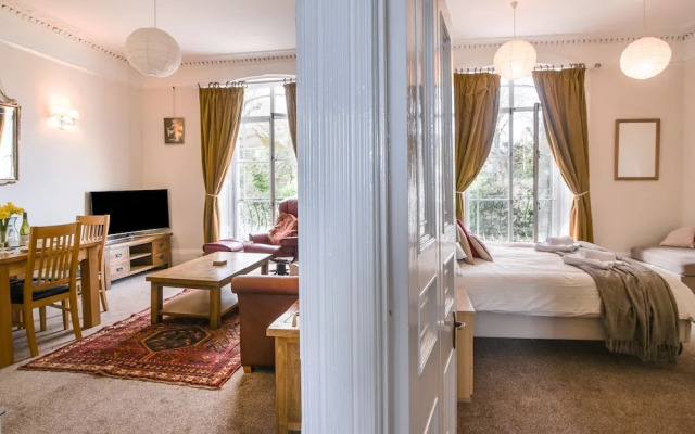 Flat 2, St Agnes House