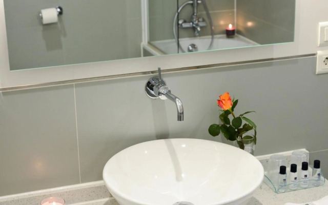 Red Planet Manila Aseana City