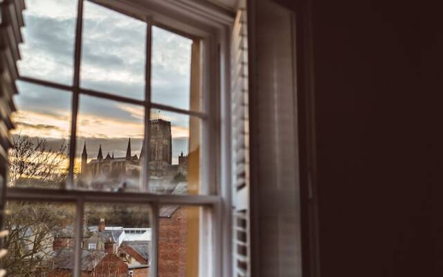 52 Old Elvet