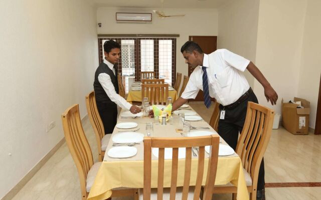 Avenue 11 Boutique Residences