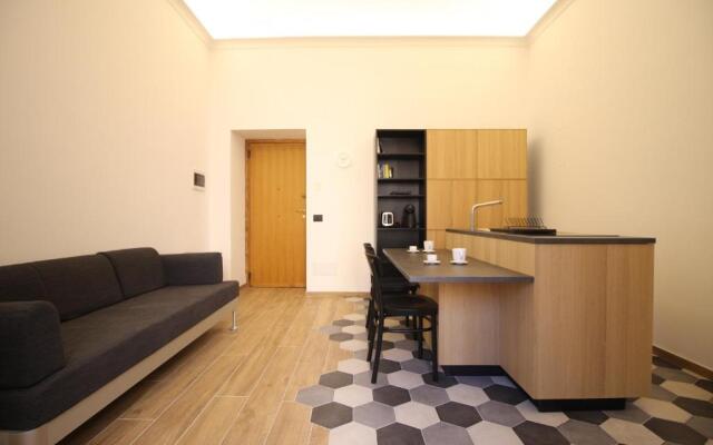 Suite 44