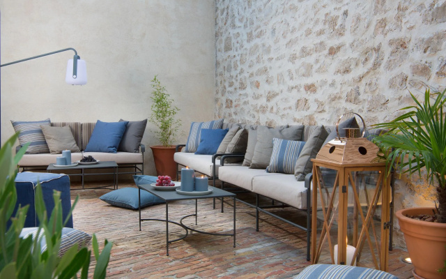 Almayer Art & Heritage Adults Only Hotel & Dépendance Rooms