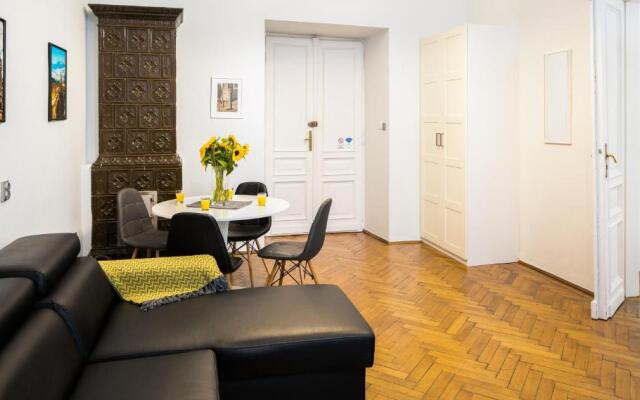 Old Town Residence BIS