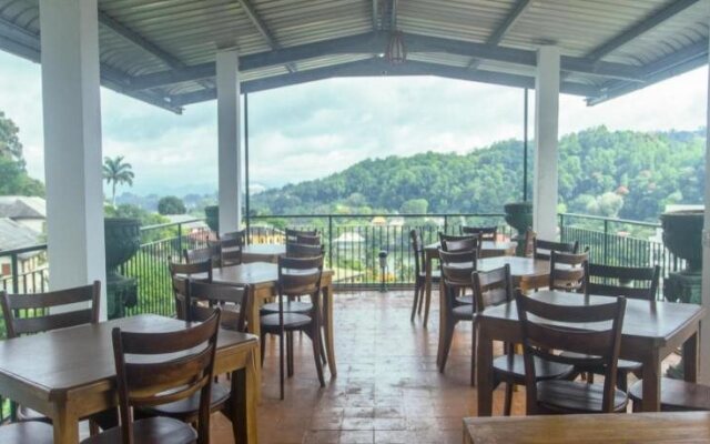 Sharon Inn