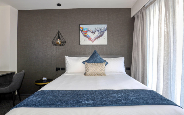 Microtel by Wyndham Wellington