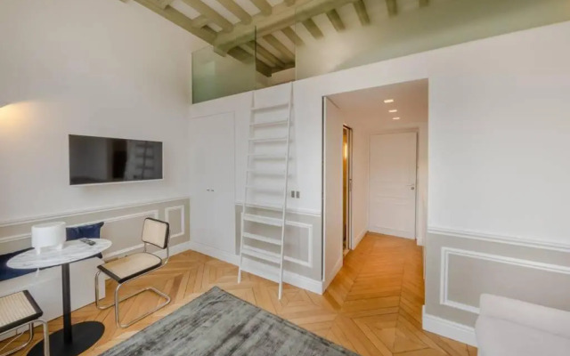 Appartement de standing 3 - tour Eiffel/Invalides