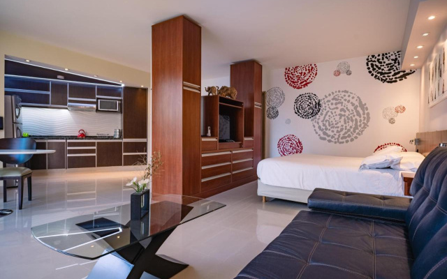 Shoshana Hotel Boutique