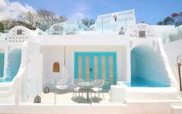 Loccal Collection Hotel