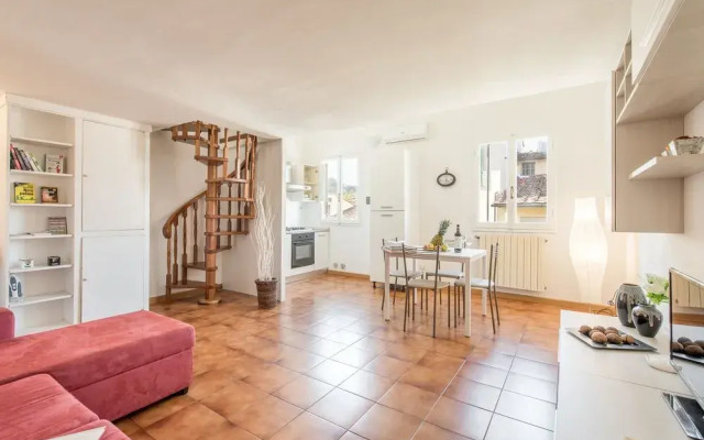 San Frediano 17 by Mmega