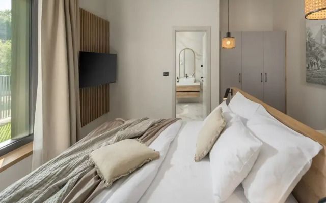 Luxury Villa in Tar With View