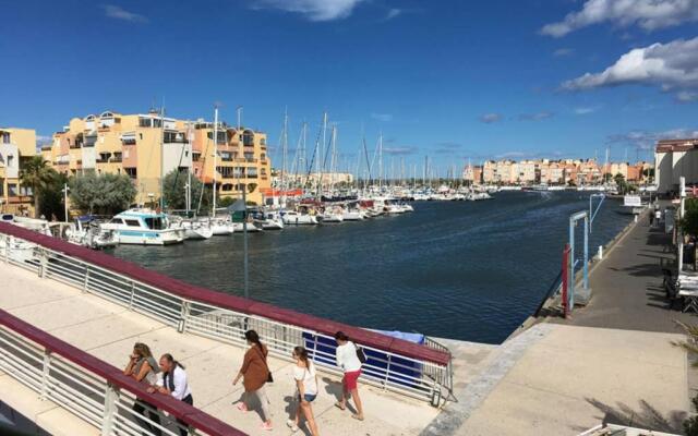 Location Gruissan, Studio, piscine, parking privé