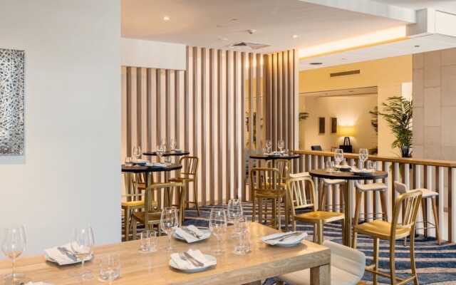H Residence Apartments- Holiday Paradise