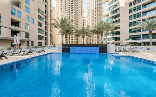 2B Apt With Waterfront View JBR