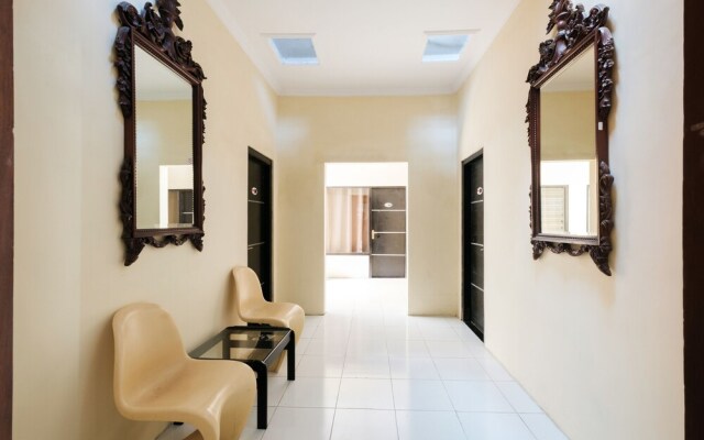 Ekost Danurejan by OYO Rooms