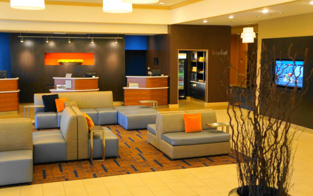 Courtyard by Marriott Baldwin Park