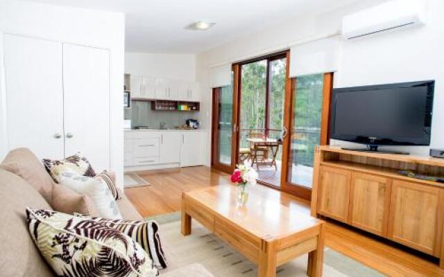 Lilypad Luxury Cabins