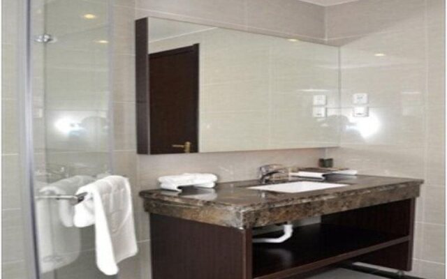 Starway Premier Qingdao International Convention Center