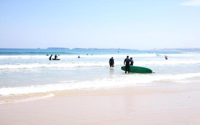 Peniche's Blue & Yellow