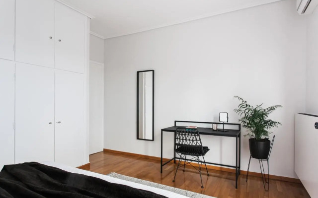 Spacious 1BD Apartment near HELEXPO Marousi by UPSTREET