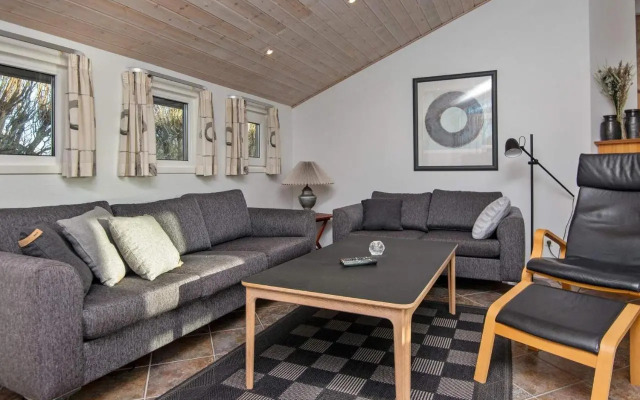 Three-Bedroom Holiday home in Hemmet 14