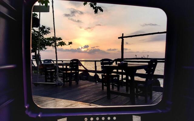 Kohchang 7 seaview bungalow