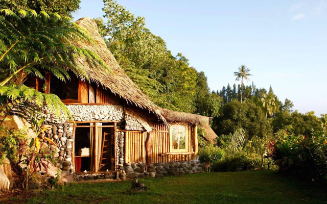 Vanira Lodge