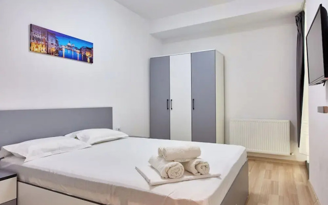 Solis Residence Apartment