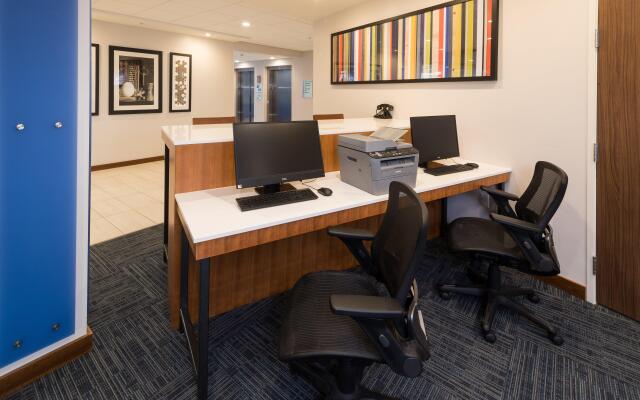 Holiday Inn Express And Suites Auburn by IHG