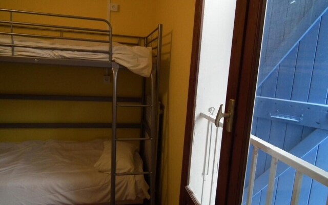 Friendly Auberge - Hostel