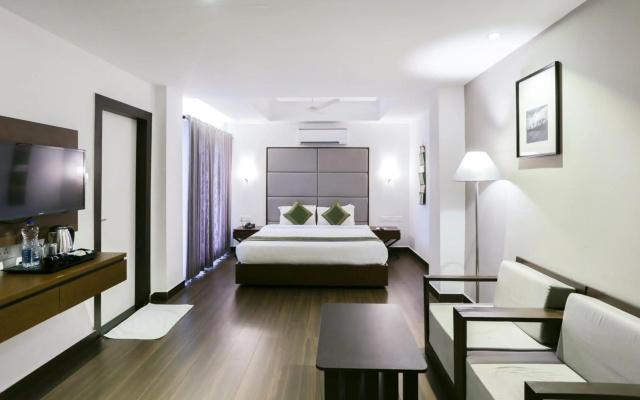 Hotel Crown Suites