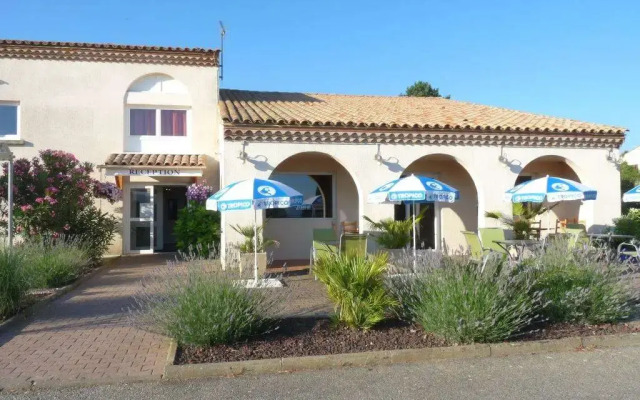 Brit Hotel Bosquet